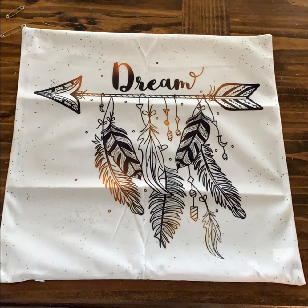 NWOT! Dream pillow case